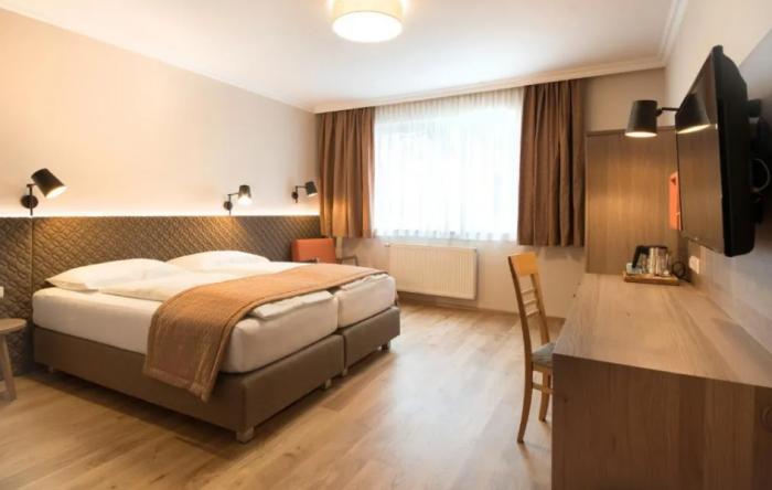 Gruene Zur Post - 100 % Bio Hotel Salzburg
