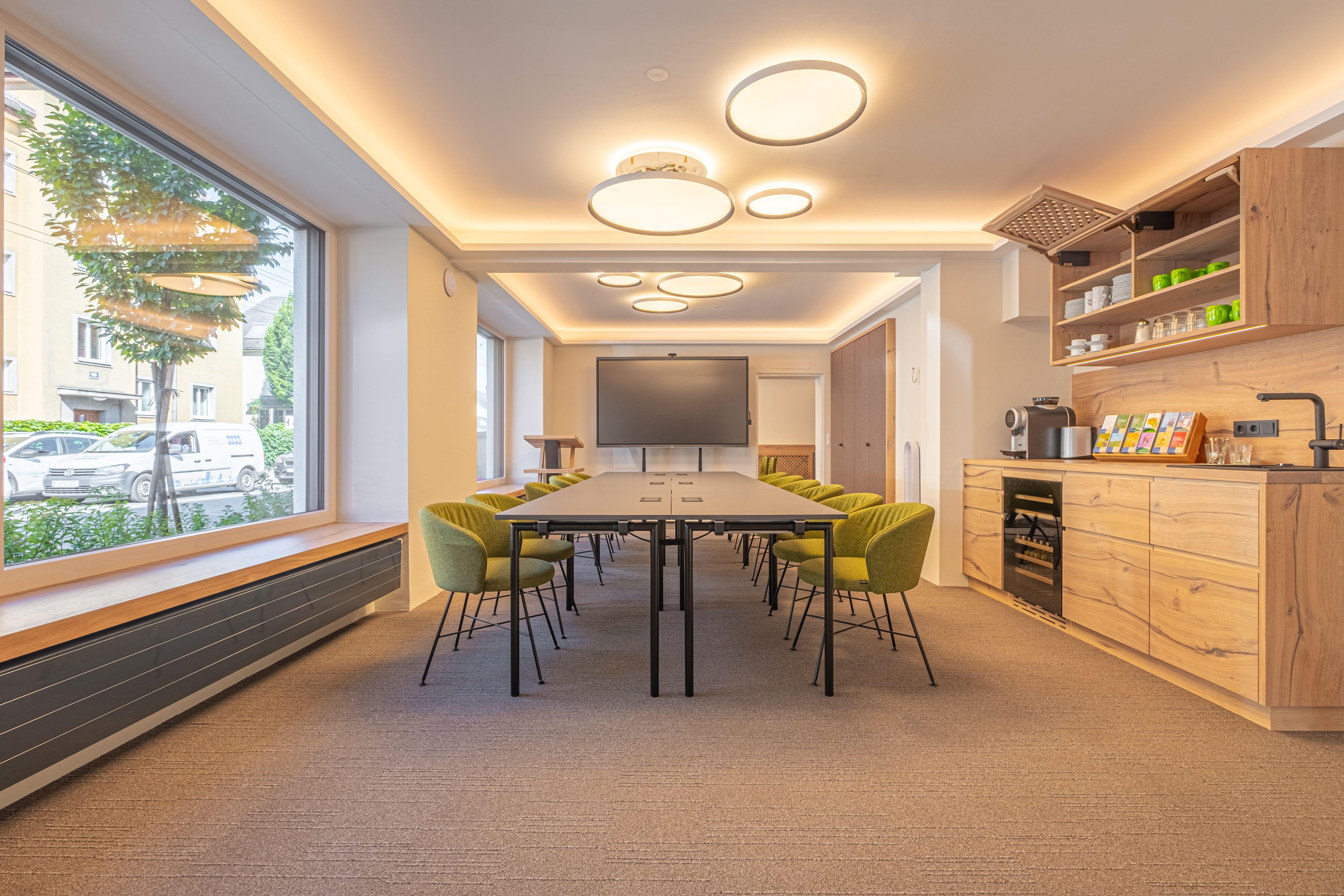 Gruene Zur Post - 100 % Bio Hotel Salzburg